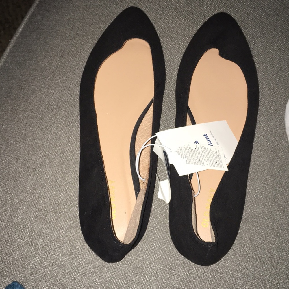 Women’s shoes